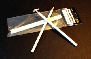 7 Wyjątkowych Narzędzi, Które Warto Mieć na Stole Modelarskim