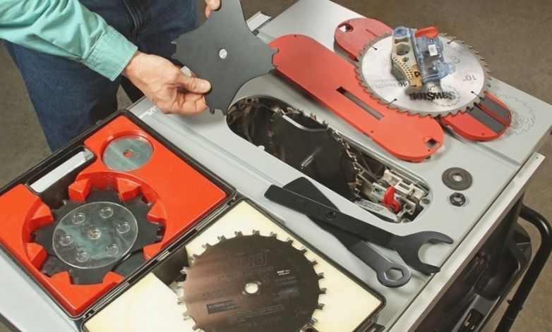 How to Change a Table Saw Blade