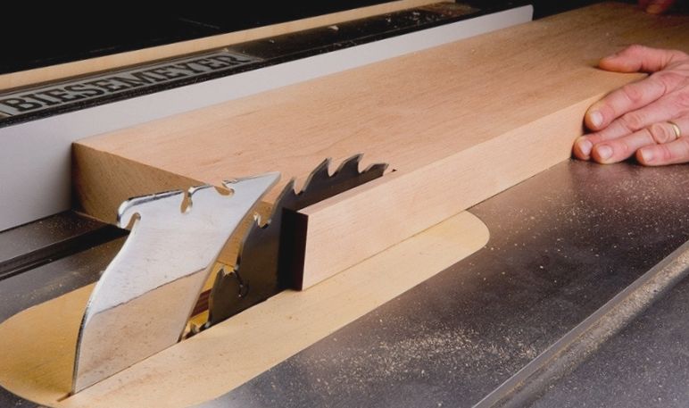 Table Saw Blades: A Complete Guide