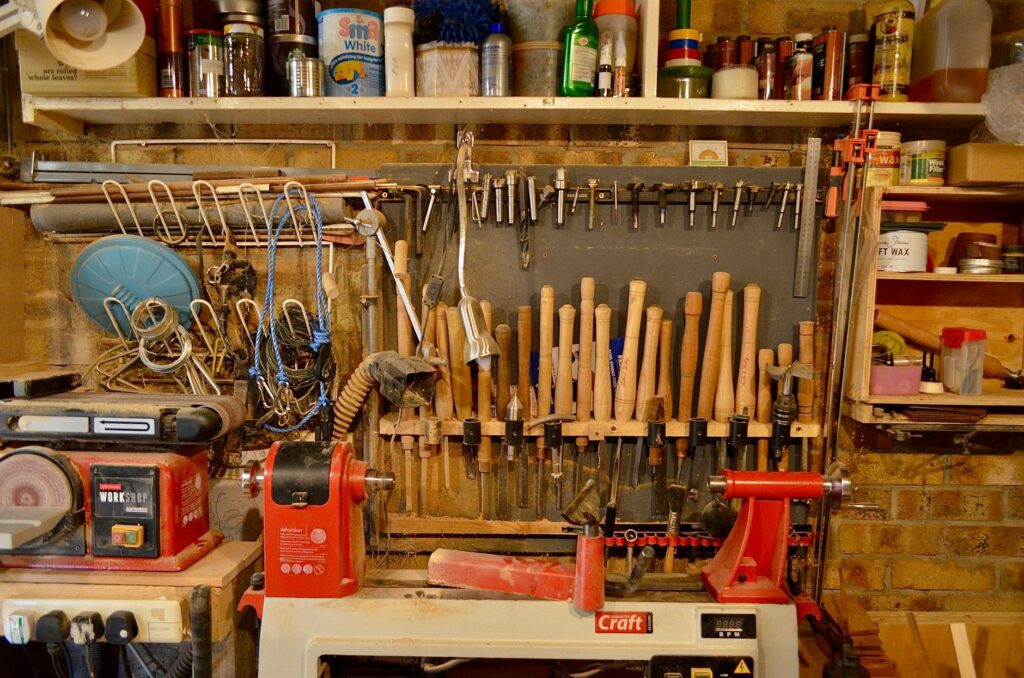 Beginner Woodworking FAQ: How Can I Get Started?
