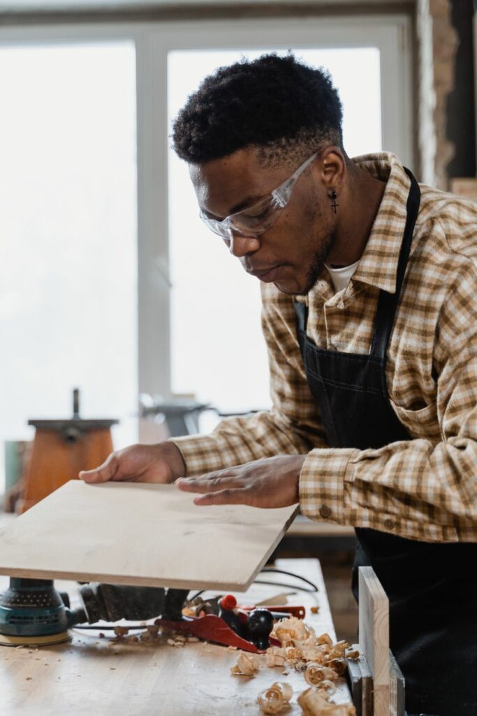 Beginner Woodworking FAQ: How Can I Get Started?